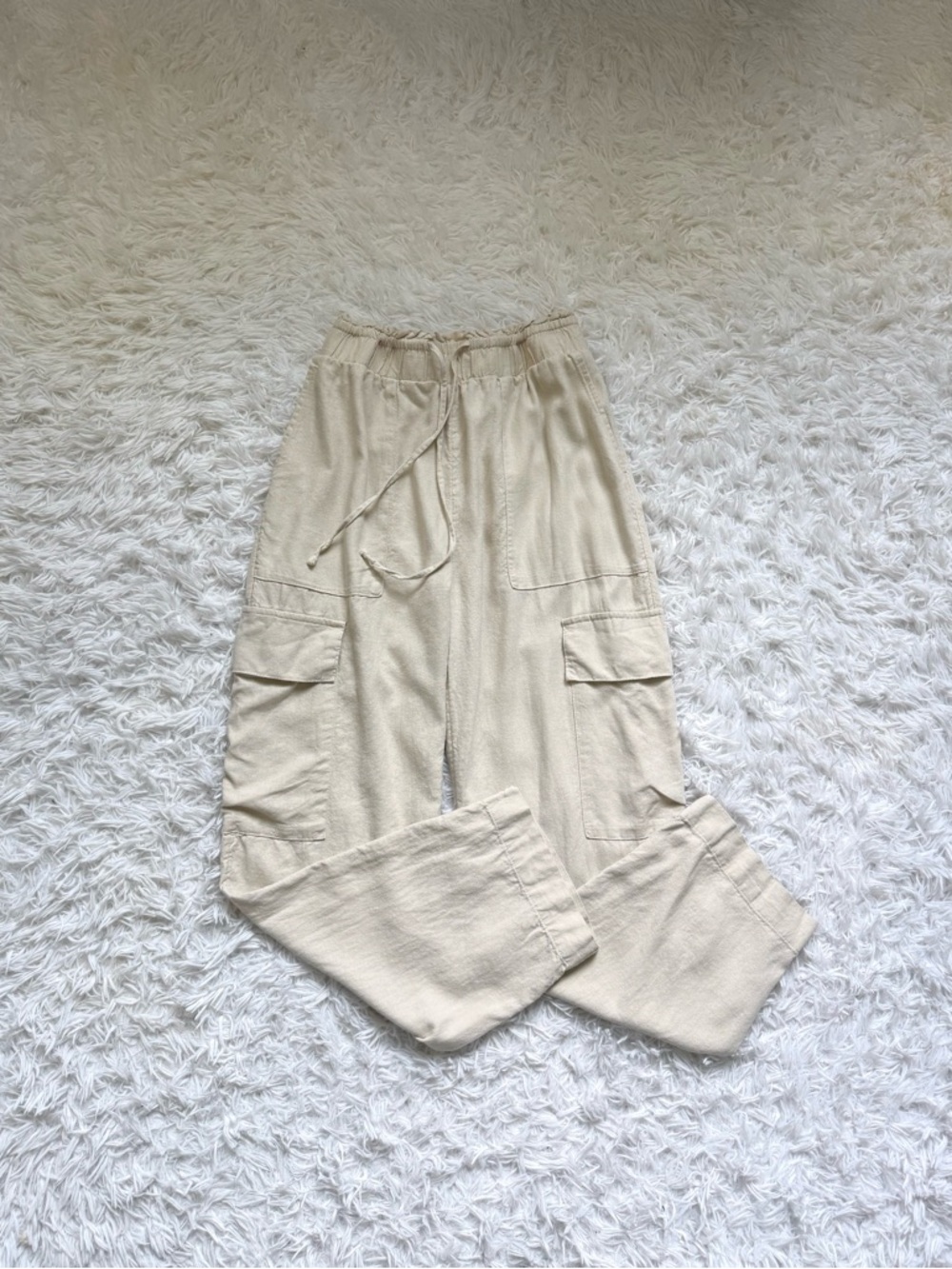 Time and Tru Cream Straight-Leg Cargo Pants